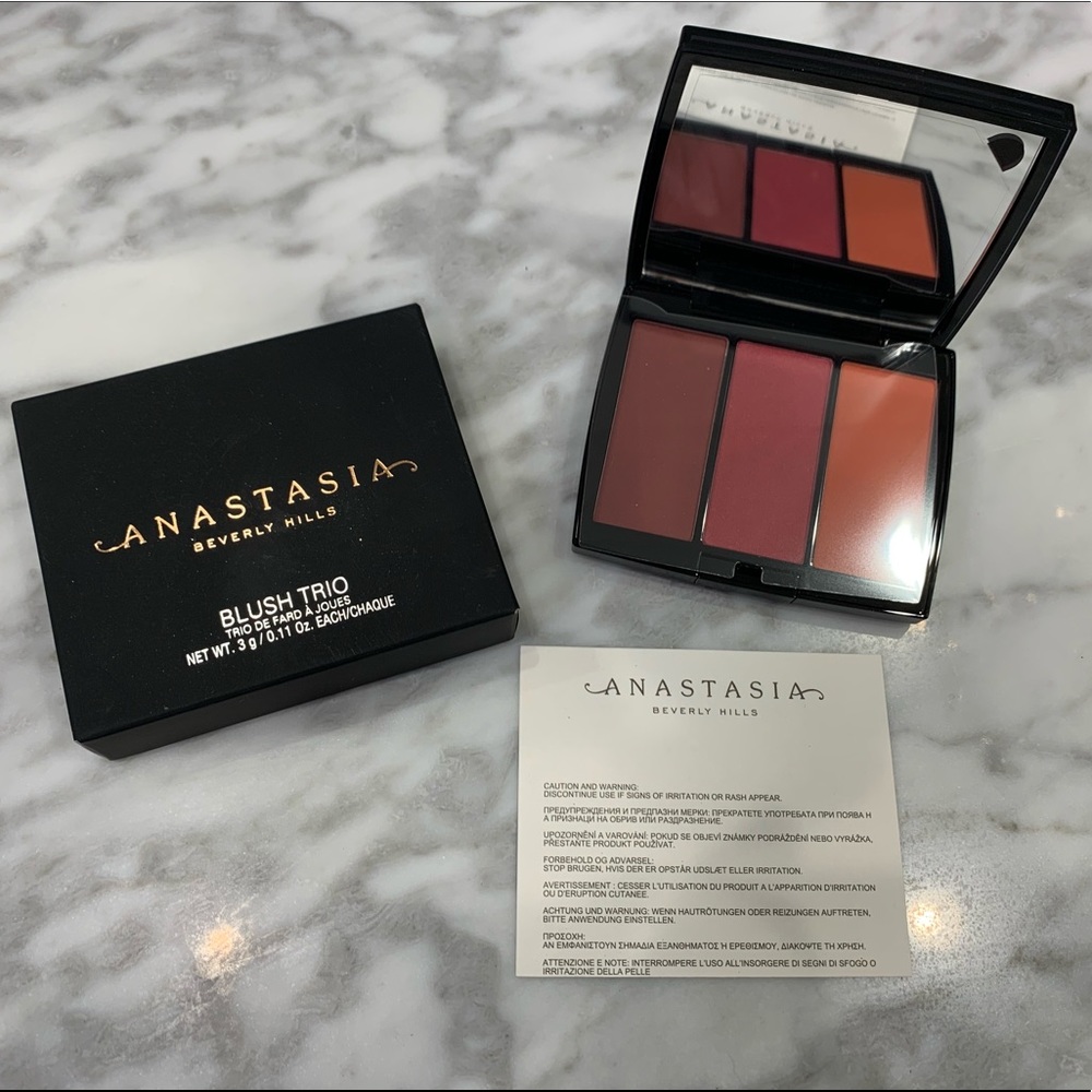 NIB ABH Blush Trio Berry Adore